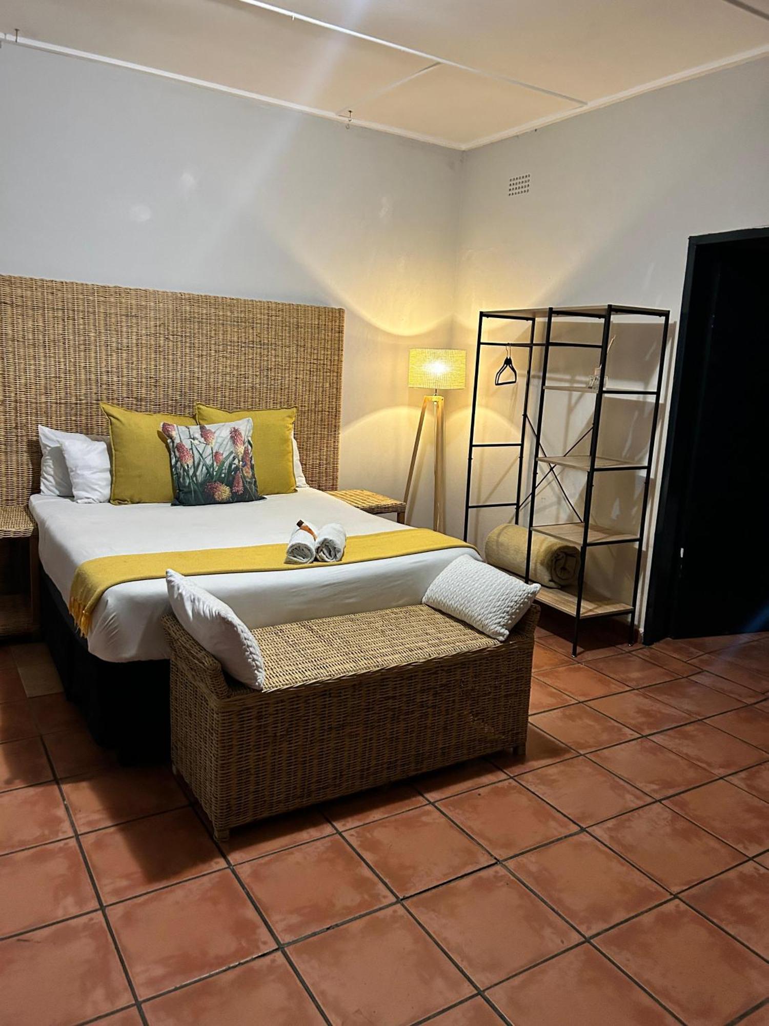 Bothabelo Bed And Breakfast Phalaborwa Esterno foto